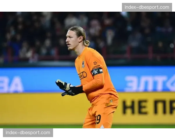 罗马诺：巴黎曾2.5亿欧元报价16岁亚马尔遭巴萨拒绝