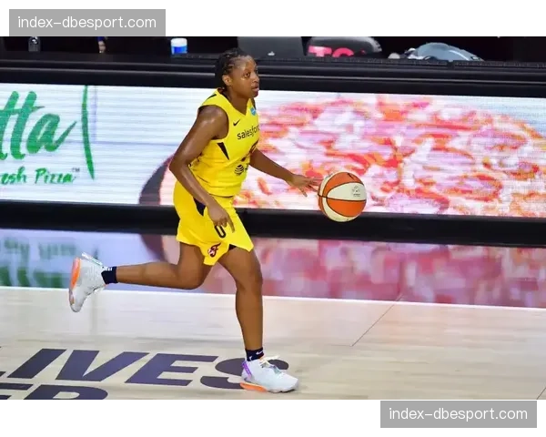 运动饮料品牌成为WNBA官方合作伙伴，将出现在所有球场广告位