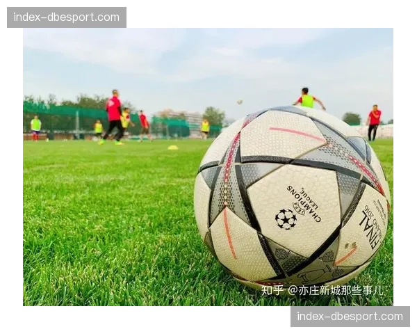 观点：随着球员身体素质提升，传统经典球场是否需要“加长”以维持挑战性？